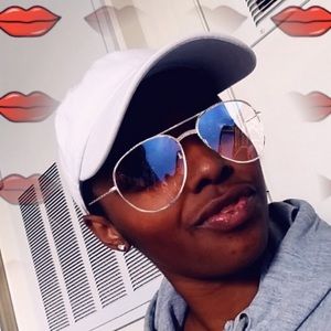 Meet your Posher, Ashante